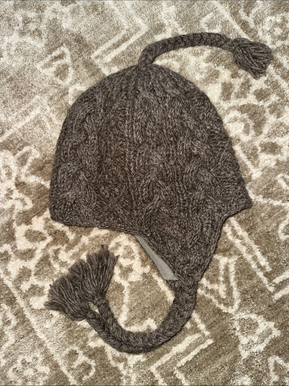 Aran sweater market EUC wool beanie
